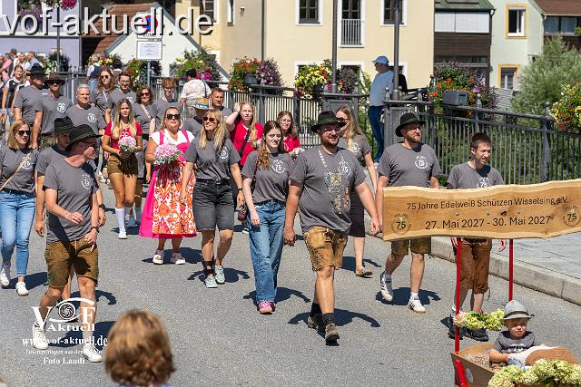 Foto Laudi_ Volksfestzug-27.jpg